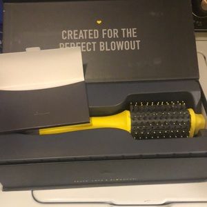 Drybar double shot round  blow drying brush W/box!